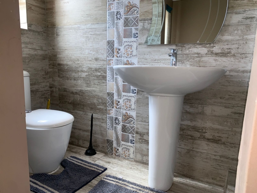 5 Bedroom Property for Sale in Cashan North West